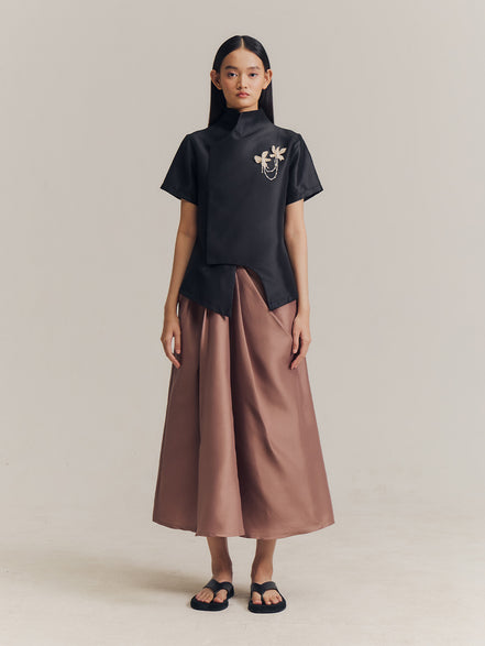 Suri Top in Black