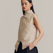 Suri Sleeveless Top in Bone