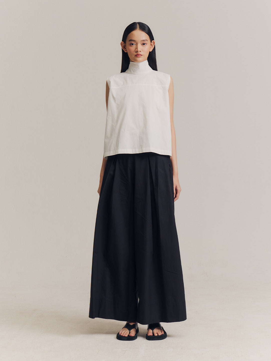 Runa Sleeveless Top in White