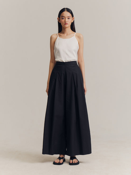 Sundari Pants in Black