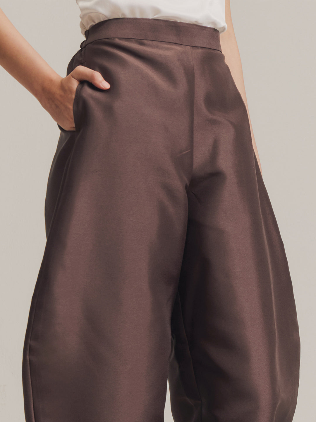 Balun Pants in Brown