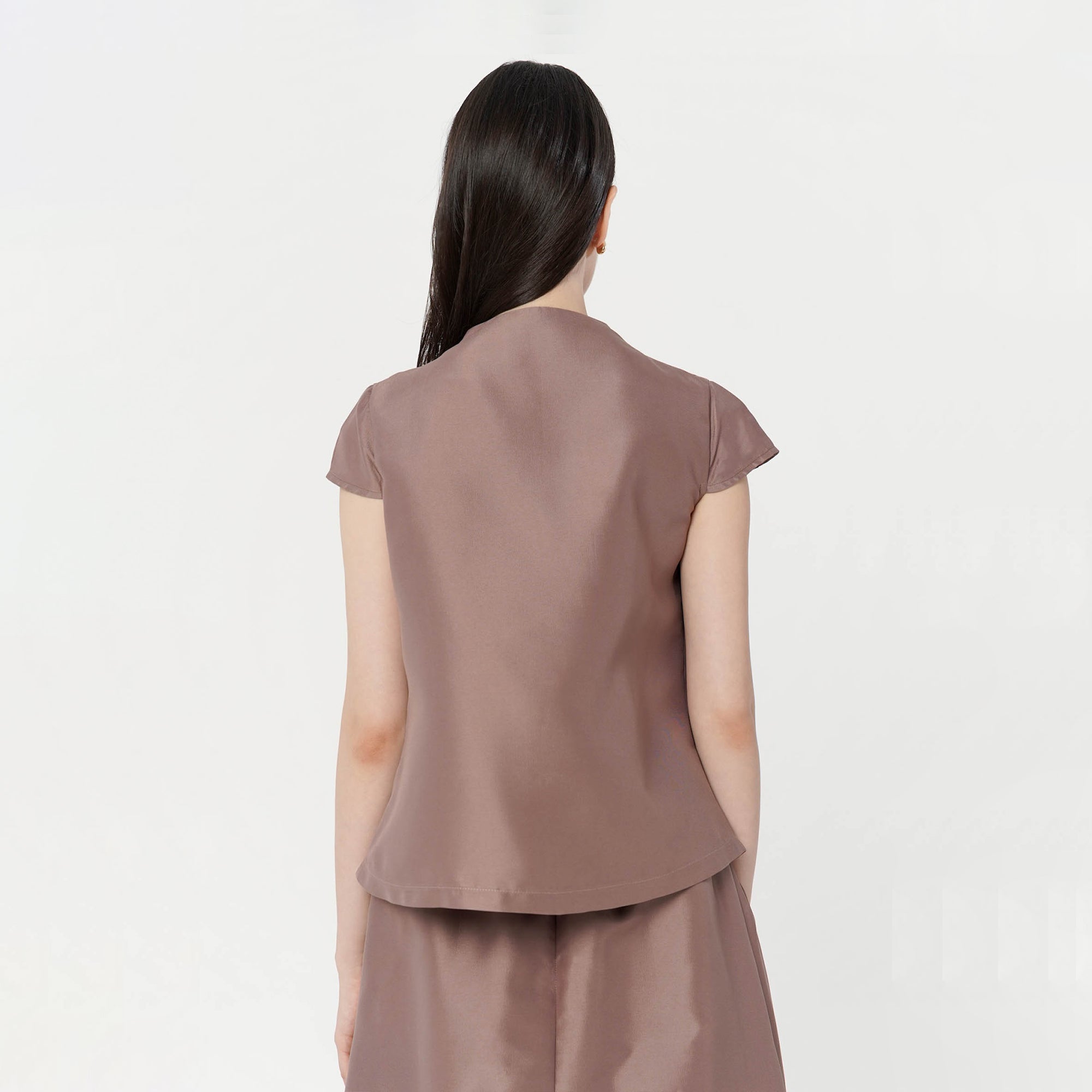 Kaia Top in Taupe