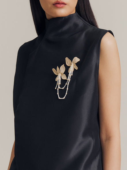 Suri Sleeveless Top in Black